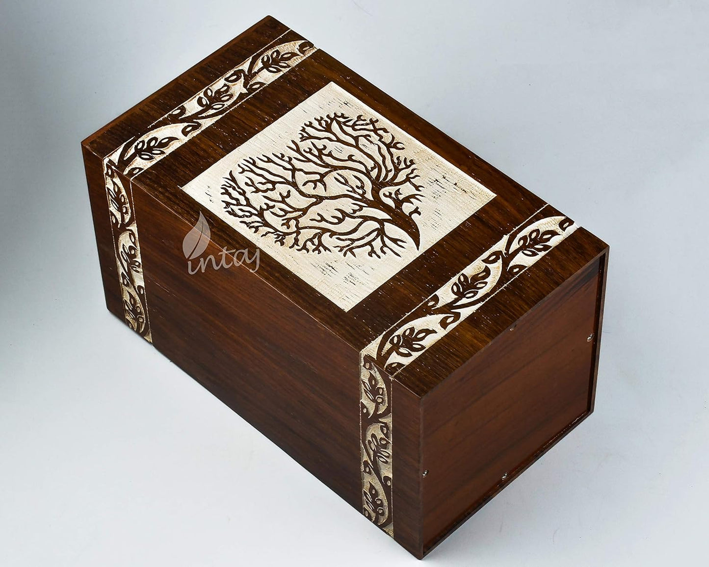 Large Rosewood Cremation Urn – Hand-Engraved Tree of Life Design