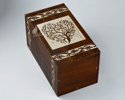 Large Rosewood Cremation Urn – Hand-Engraved Tree of Life Design