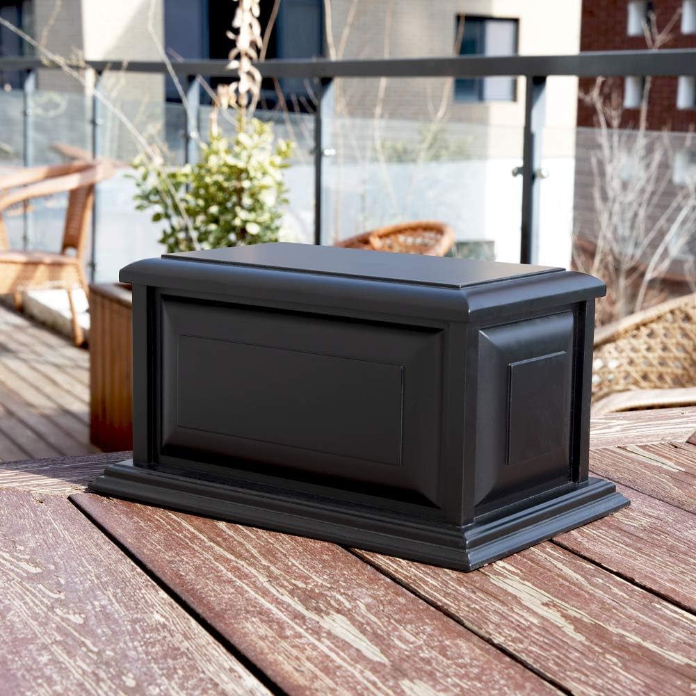 Elegant Wooden Cremation Urn – Handcrafted Tribute for Adult Ashes