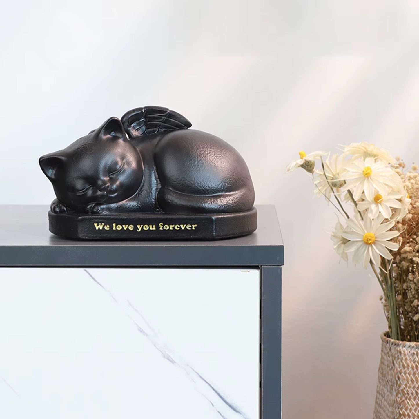 Pet Memorial Urn – Garden & Home Keepsake Casket